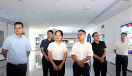 攀枝花市西區(qū)區(qū)委副書(shū)記、代理區(qū)長(zhǎng)尚滟佳一行到德勝釩鈦調(diào)研交流