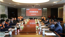 攀鋼集團(tuán)黨委書(shū)記、董事長(zhǎng)李鎮(zhèn)一行到德勝釩鈦參觀交流