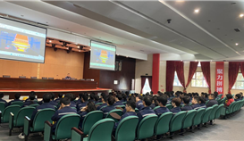 沉浸式體驗(yàn)“鋼鐵是怎樣煉成的”，這所高校選派優(yōu)秀學(xué)生來德勝實(shí)習(xí)